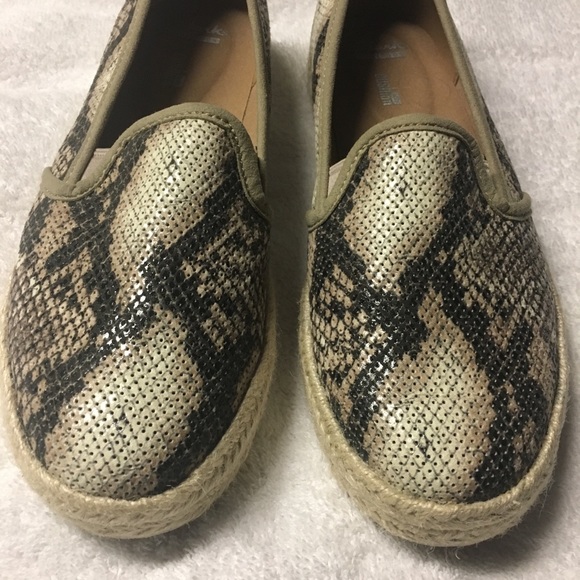 Clark’s ladies shoes - Picture 2 of 6